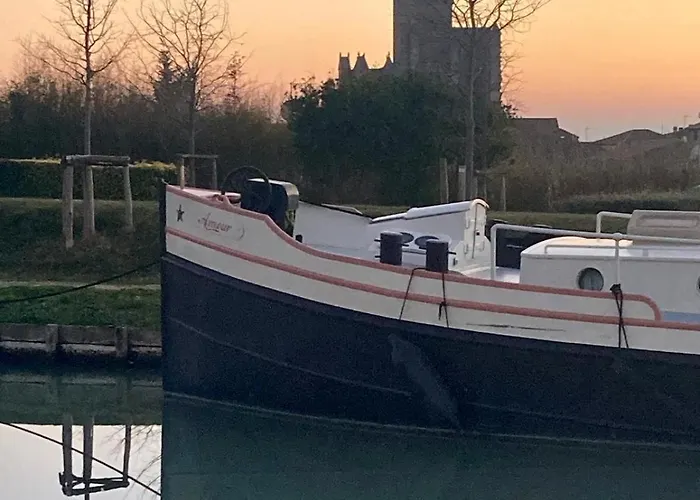 Ferienhaus Vignerone Atypique Proche Du Canal Du Midi A 30 Min Des Plages Capestang